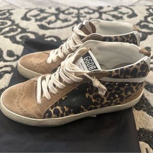 Golden Goose Leopard mids 37